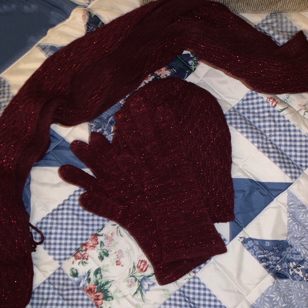 hat, scarf, and glove set